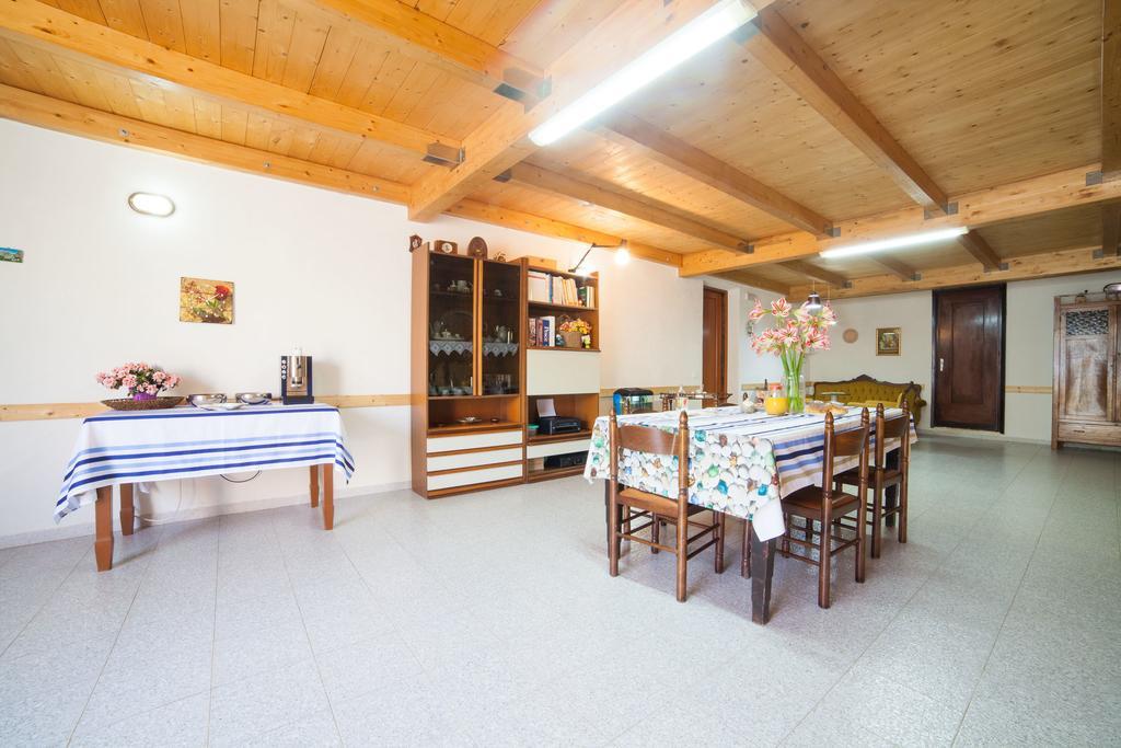 Acqua Di Mare Bed & Breakfast Locogrande ภายนอก รูปภาพ